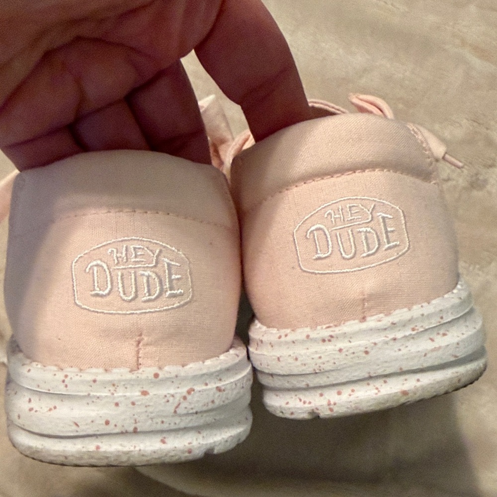 Hey Dude Light Pink Loafers - Picture 2 of 7